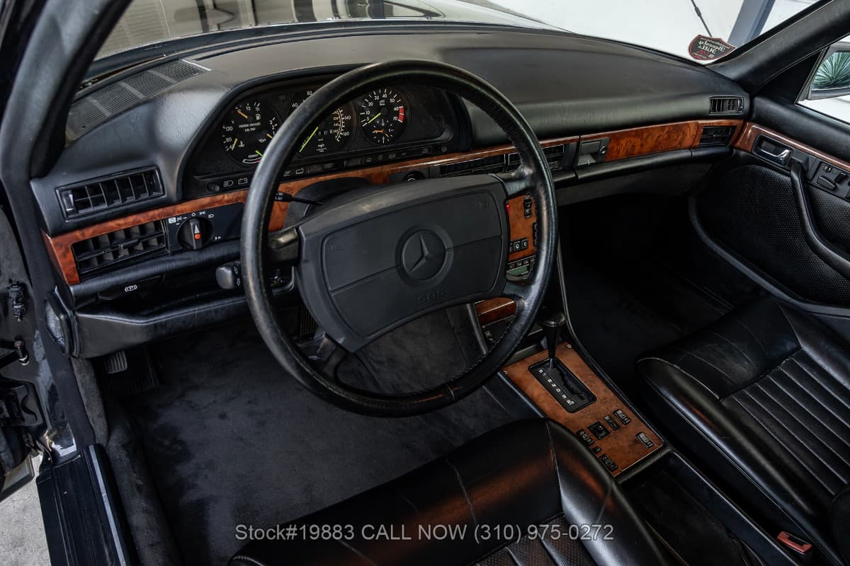 1988 Mercedes 560SEL thumbnail 8