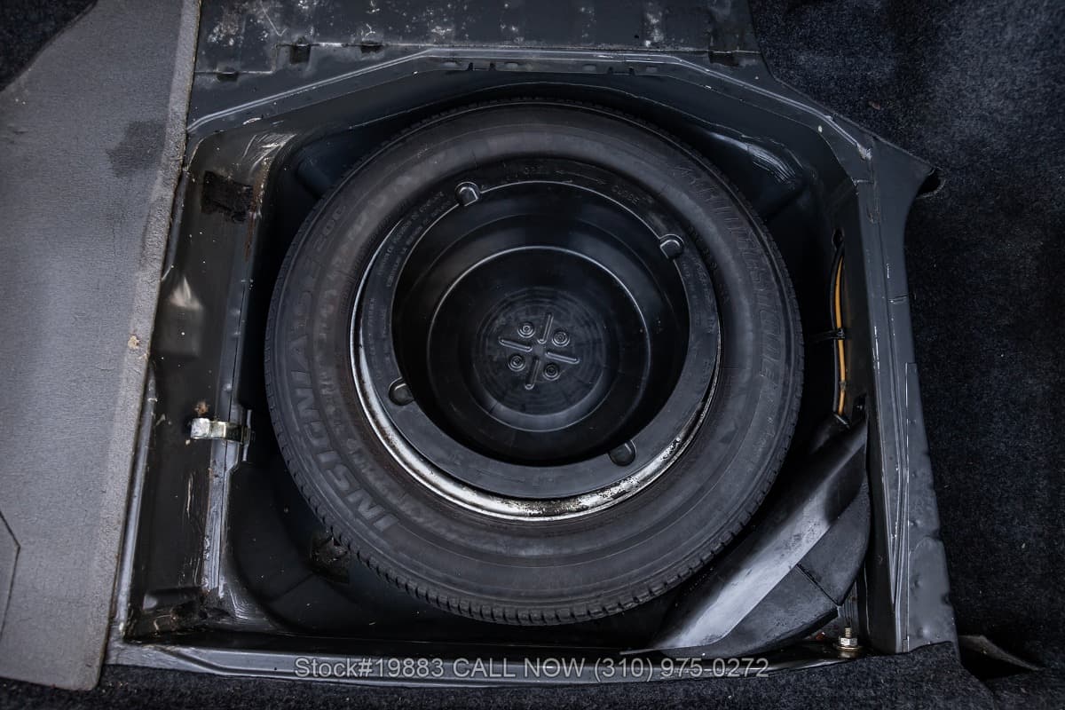 1988 Mercedes 560SEL thumbnail 13