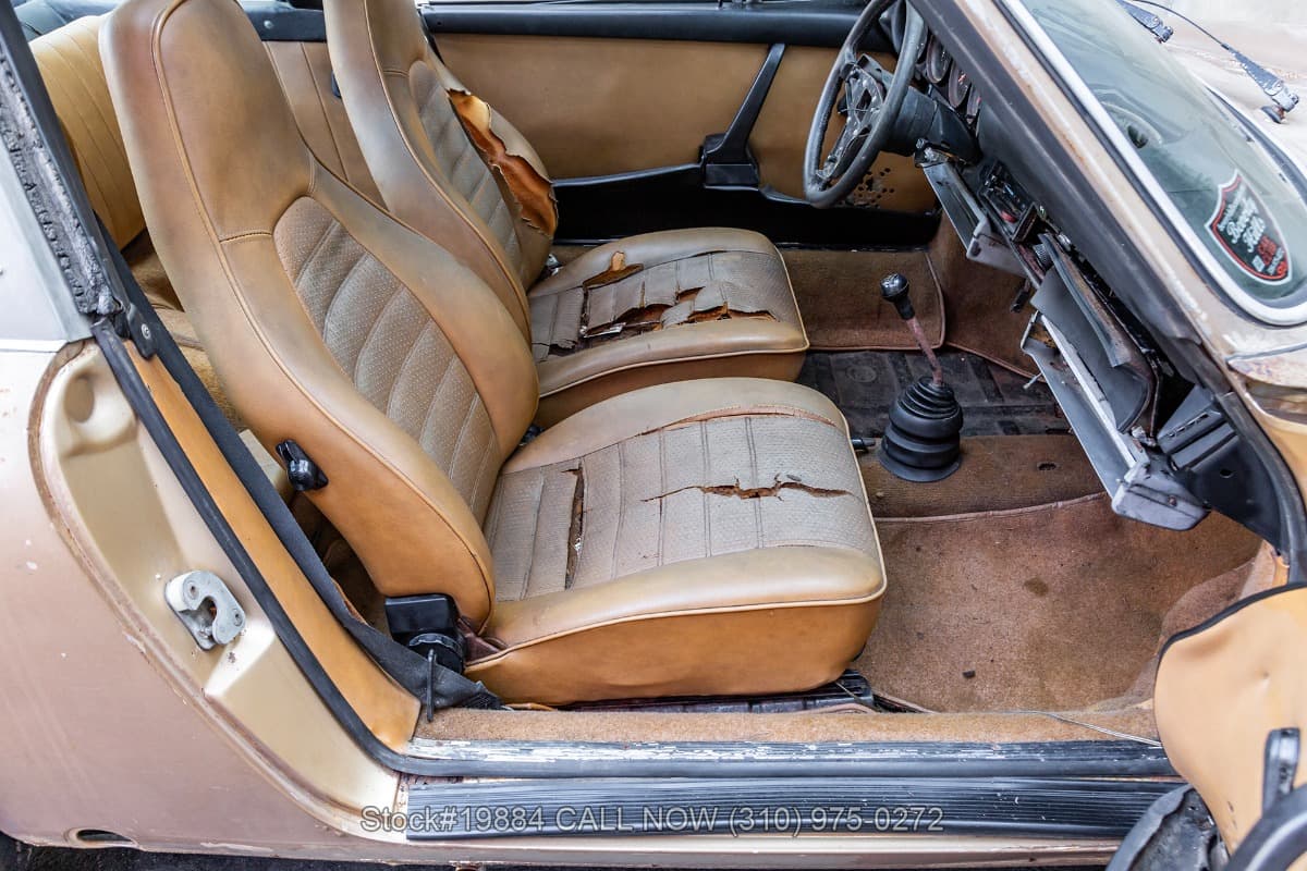 1974 Porsche 911 Targa thumbnail 17