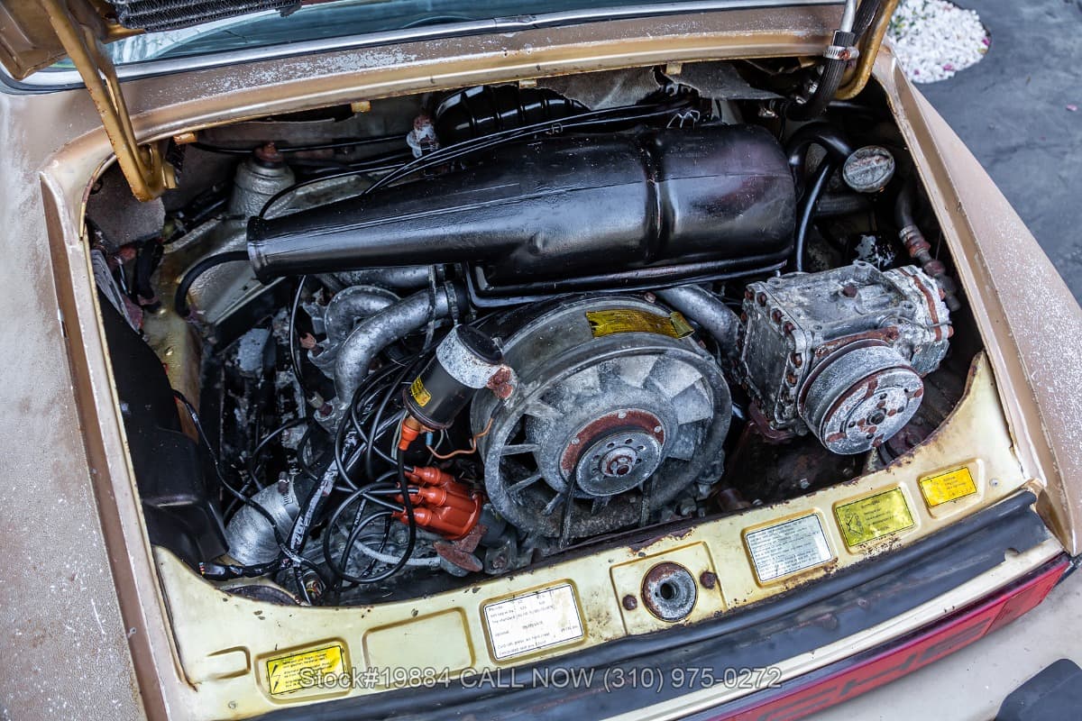 1974 Porsche 911 Targa thumbnail 24