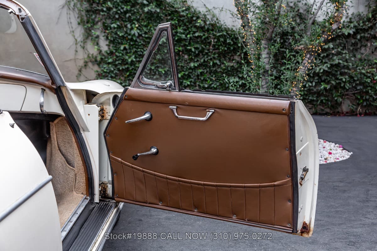 1963 Porsche 356B T6 Cabriolet thumbnail 18