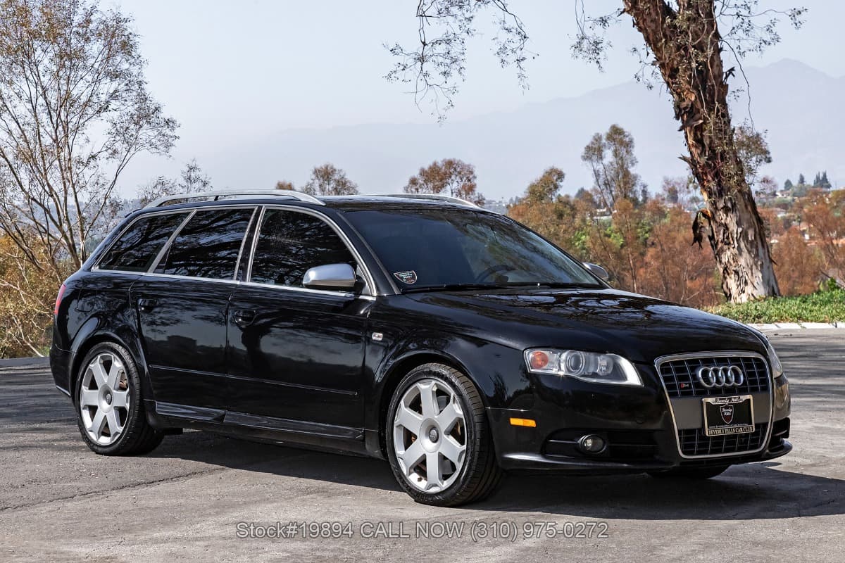 2005 Audi S4 Avant Quattro Wagon 6-Speed β photo 1