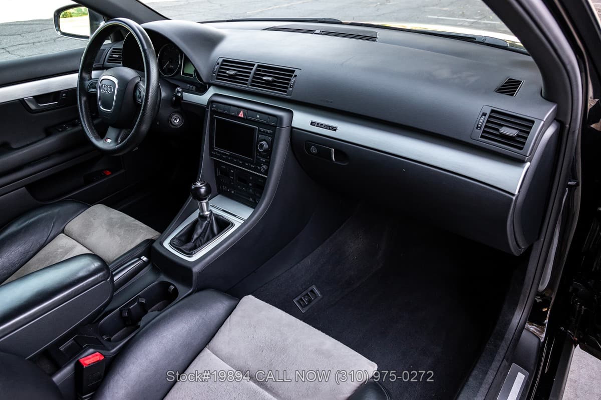 2005 Audi S4 Avant Quattro Wagon 6-Speed thumbnail 16