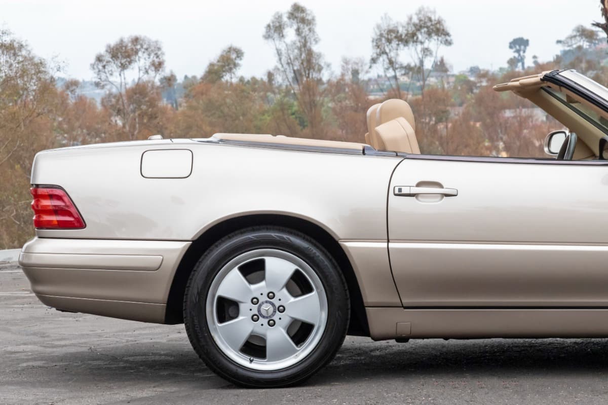 2000 Mercedes SL500 with 2 Tops thumbnail 10