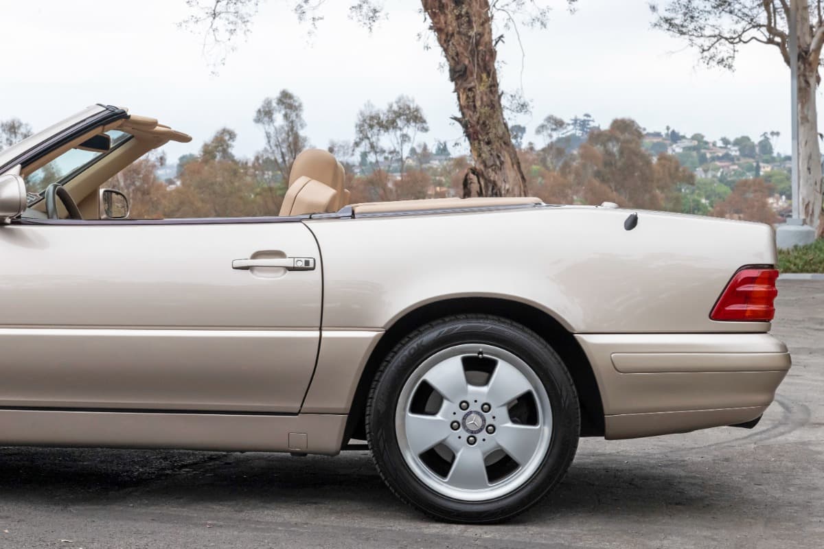 2000 Mercedes SL500 with 2 Tops thumbnail 11
