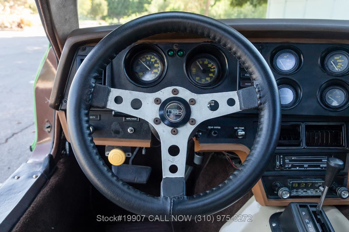 1975 Bricklin SV1 thumbnail 17