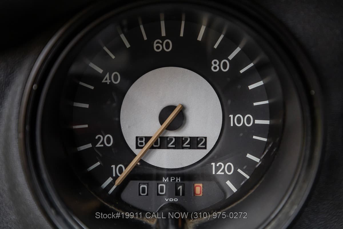 1974 Volkswagen Karmann Ghia Coupe thumbnail 15