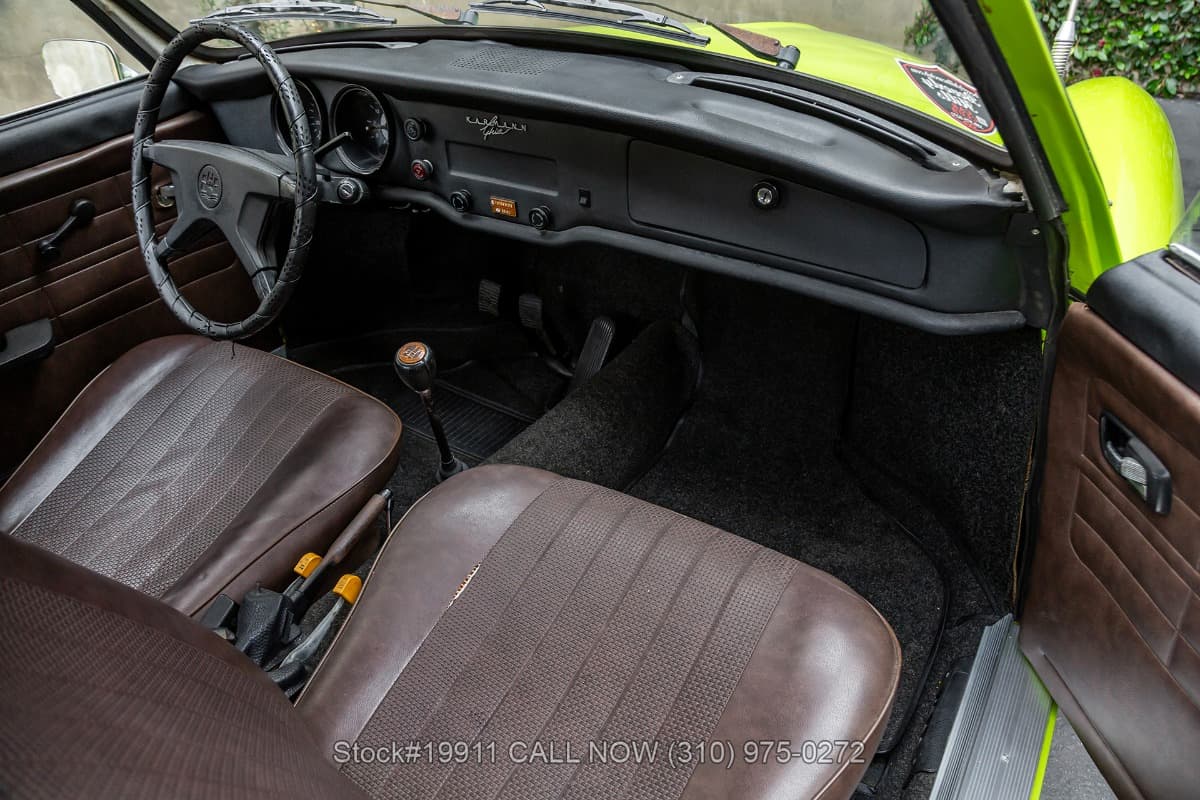 1974 Volkswagen Karmann Ghia Coupe thumbnail 16