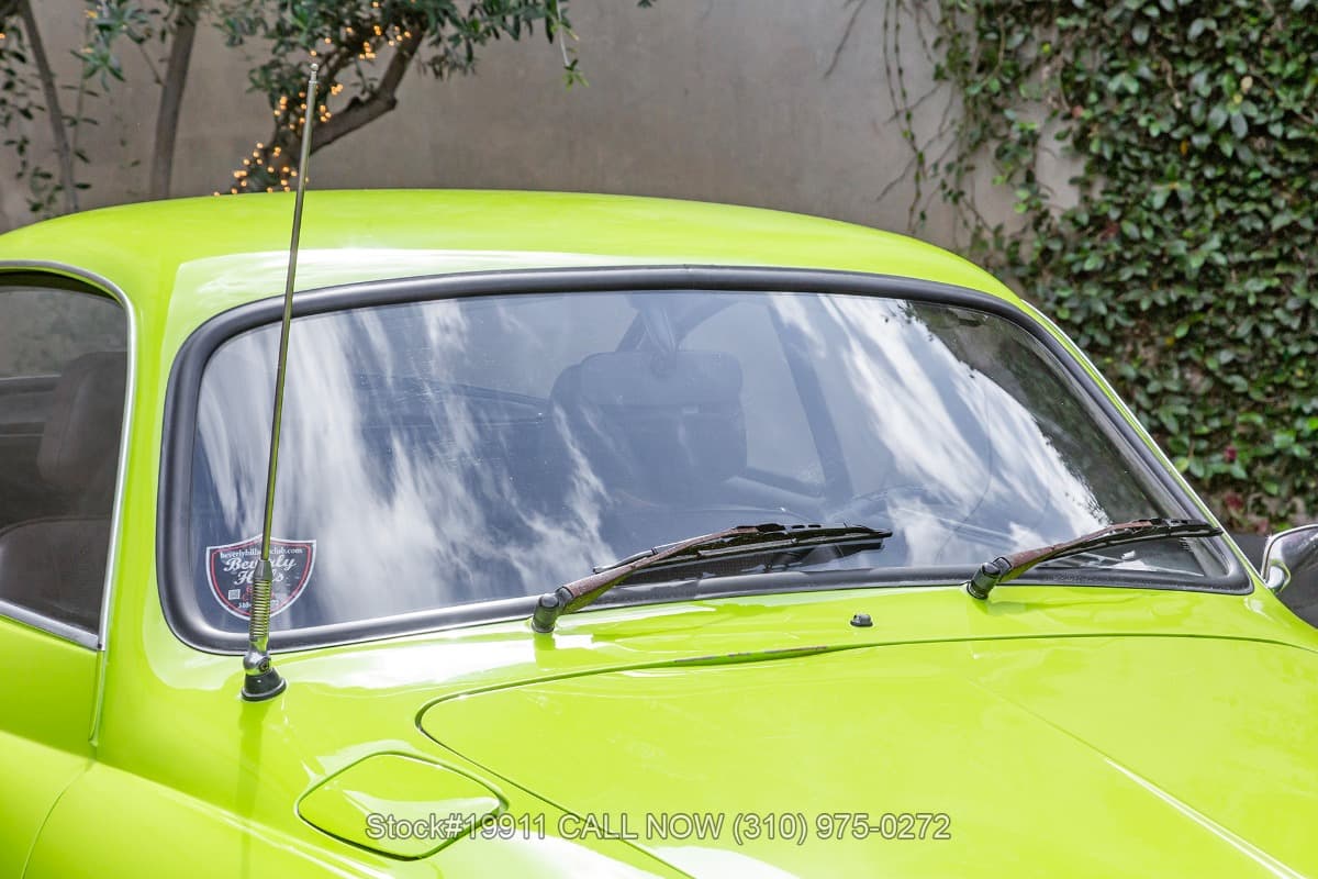 1974 Volkswagen Karmann Ghia Coupe thumbnail 7