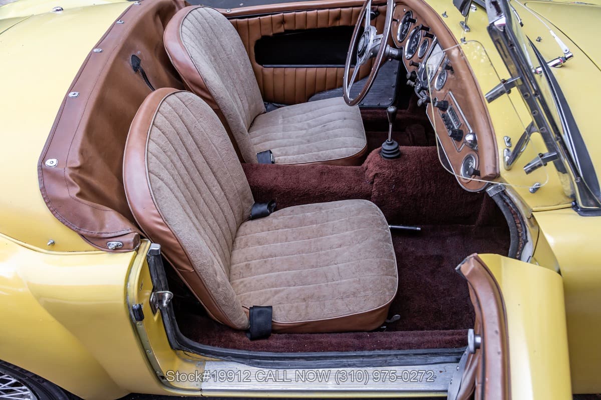 1962 MG MGA 1600 Mark II Roadster thumbnail 19