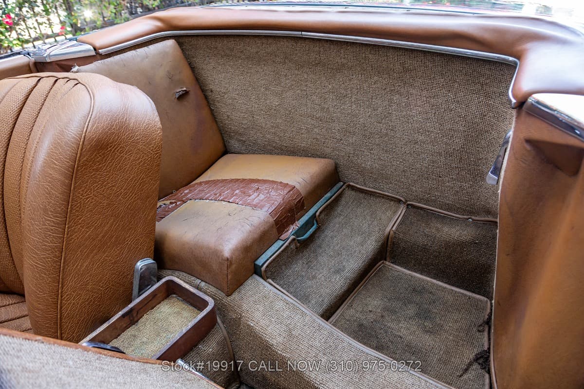 1967 Mercedes 230SL thumbnail 16