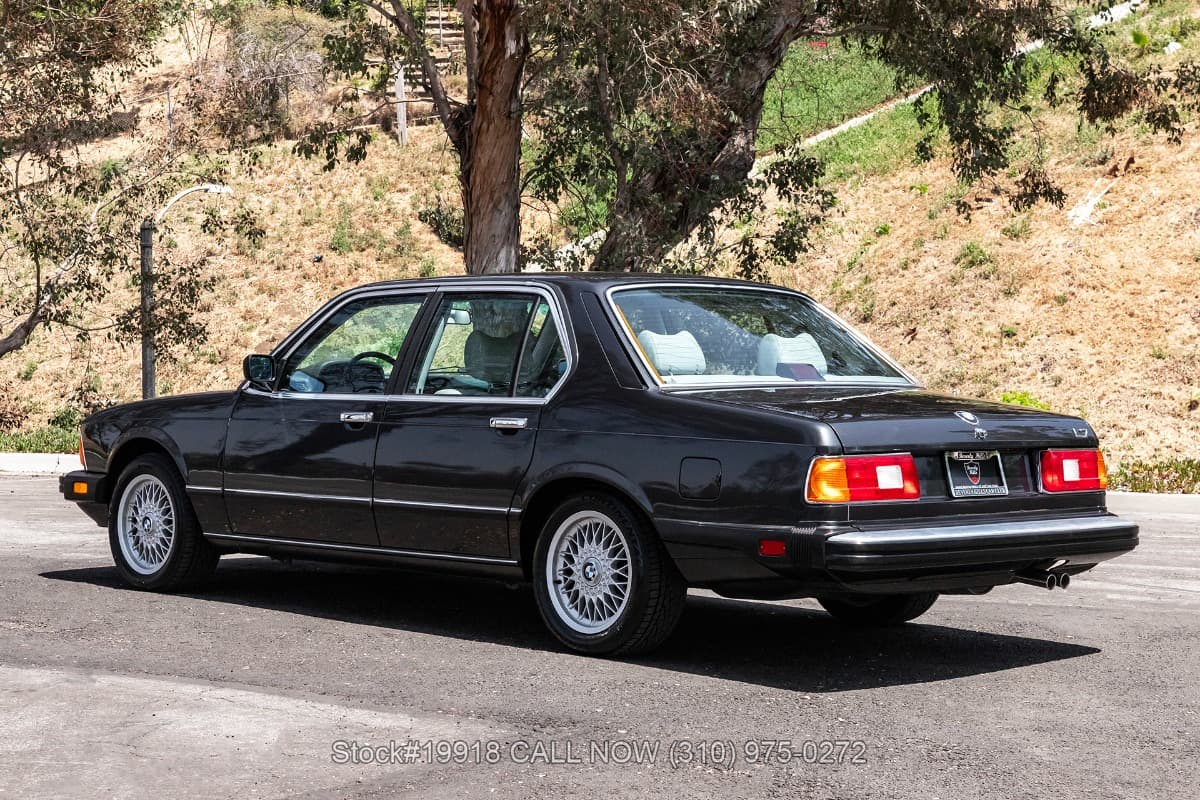 1986 BMW L7 Sedan thumbnail 6