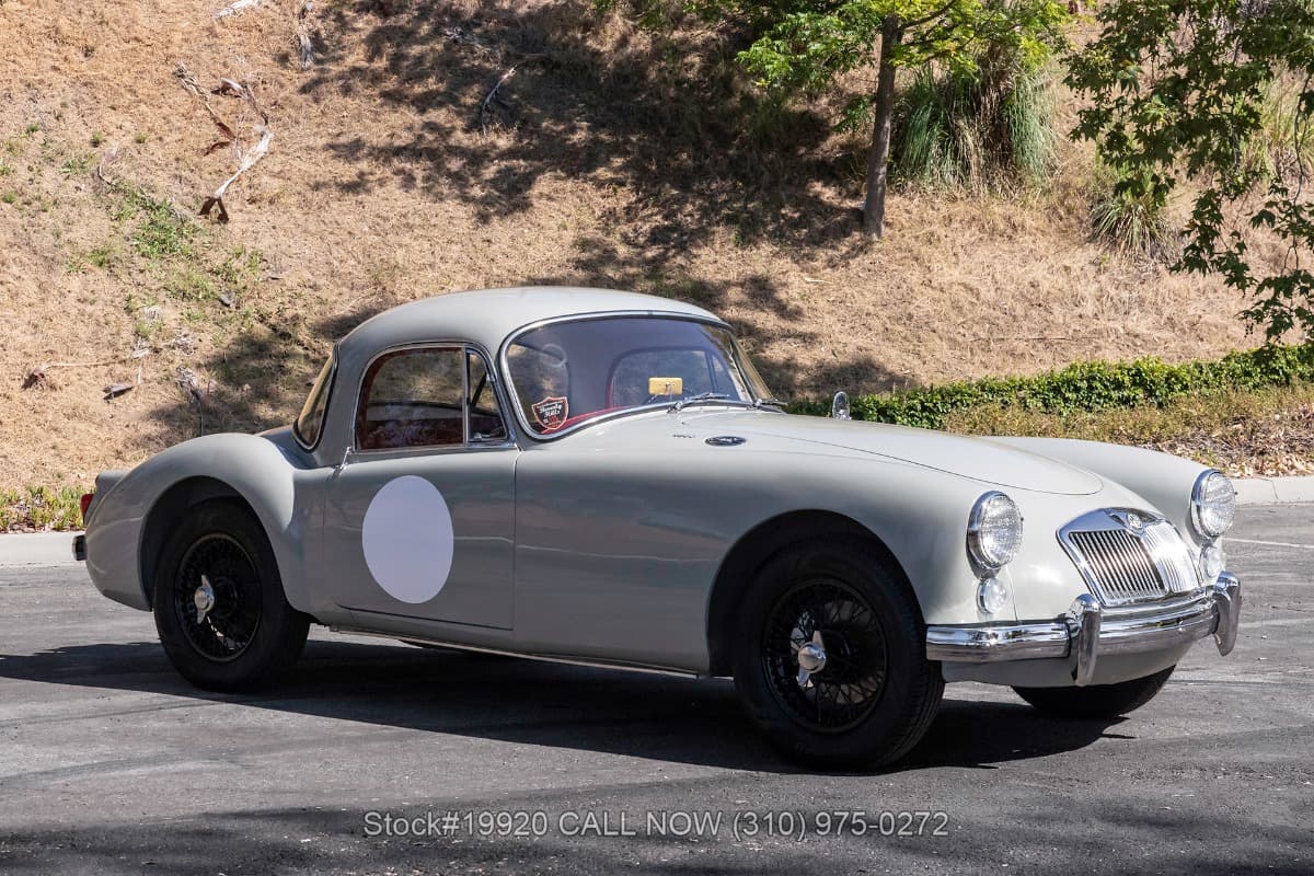 1960 MG A 1600 Mk I Coupe 1600 Mk I Coupe thumbnail 3