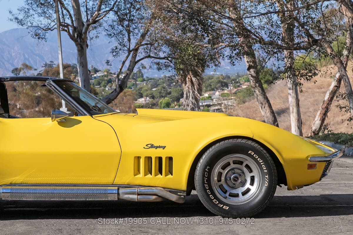 1969 Chevrolet Corvette L68 T-Top 4-Speed thumbnail 12