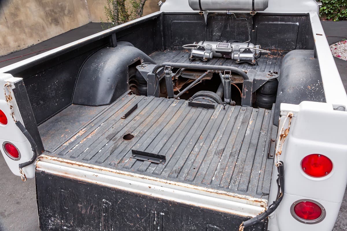1960 Ford F100 Custom Cab Styleside Long Bed Pickup thumbnail 21