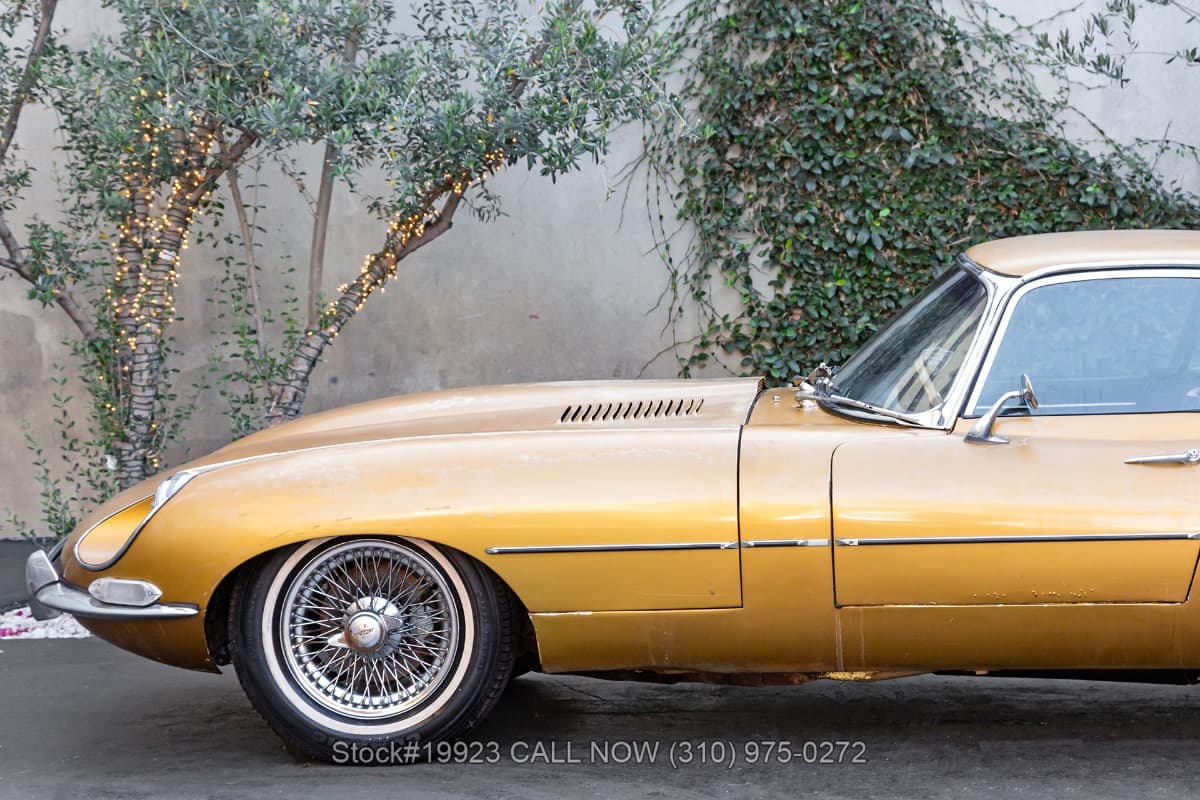 1968 Jaguar XKE Fixed Head Coupe thumbnail 9