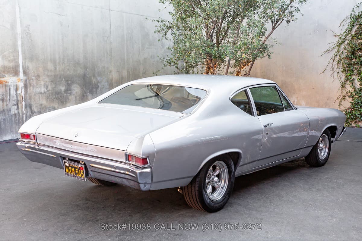 1968 Chevrolet Chevelle 300 Deluxe thumbnail 5