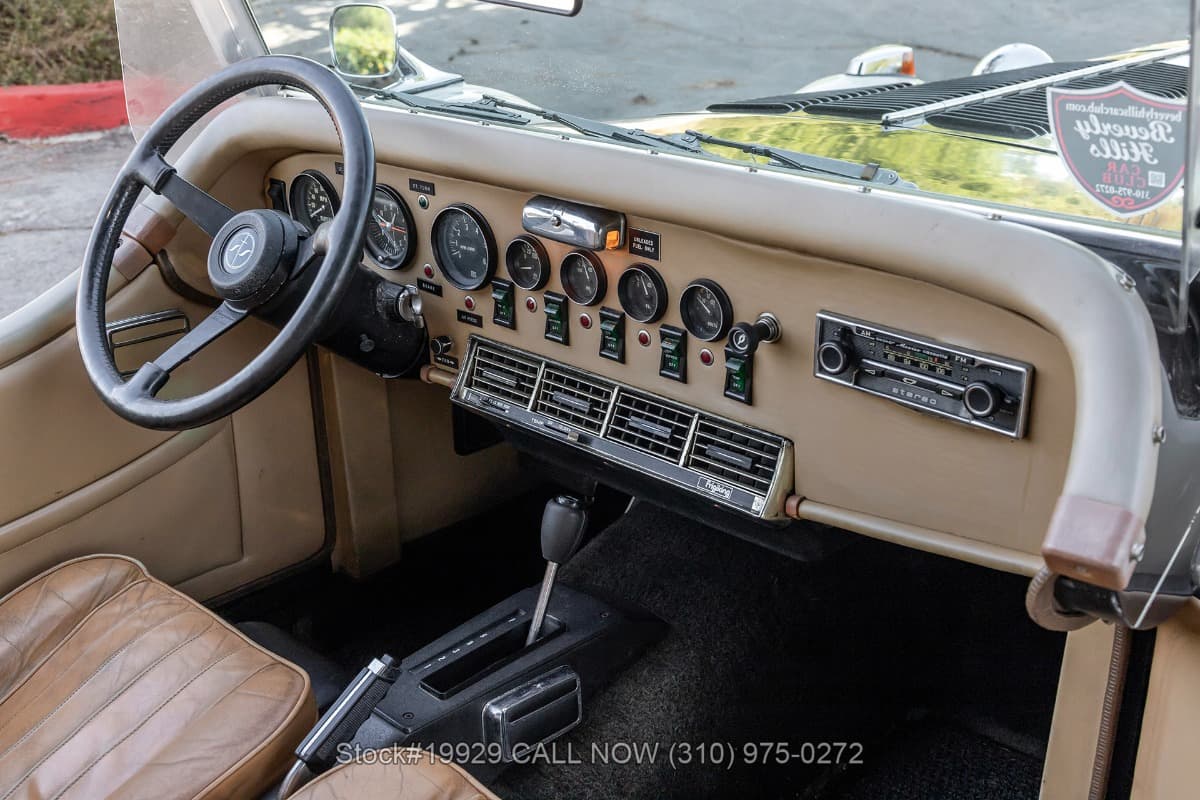 1975 Excalibur Series III Phaeton thumbnail 19