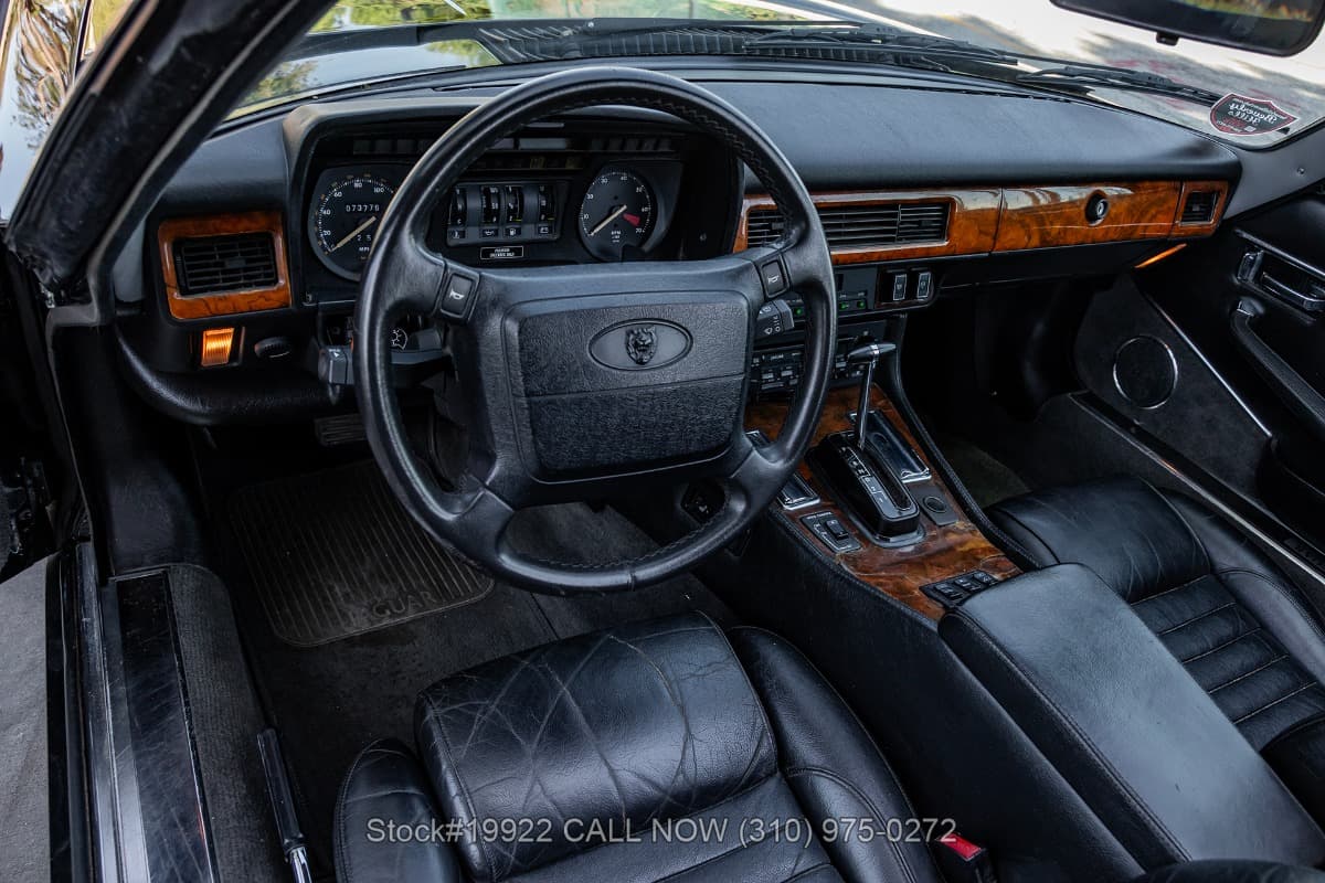 1990 Jaguar XJS V12 Convertible thumbnail 17