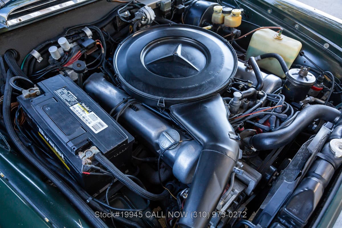 1971 Mercedes 280SE 3.5 Sunroof Coupe thumbnail 28