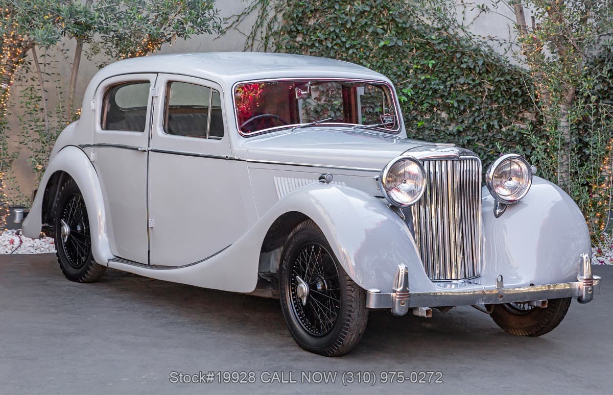 1945 Jaguar 1 1/2 Litre Saloon Mark IV Right-Hand Drive β photo 1