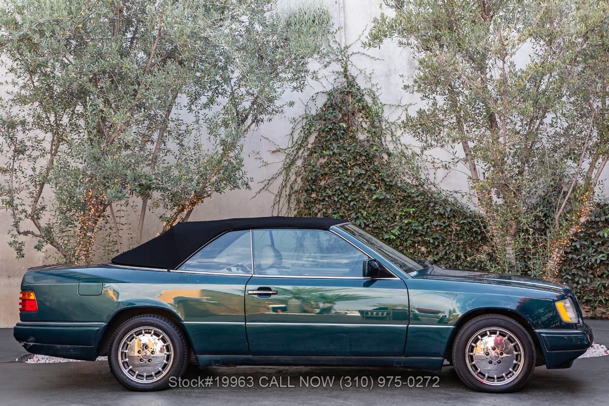 1995 Mercedes E320 Cabriolet thumbnail 8