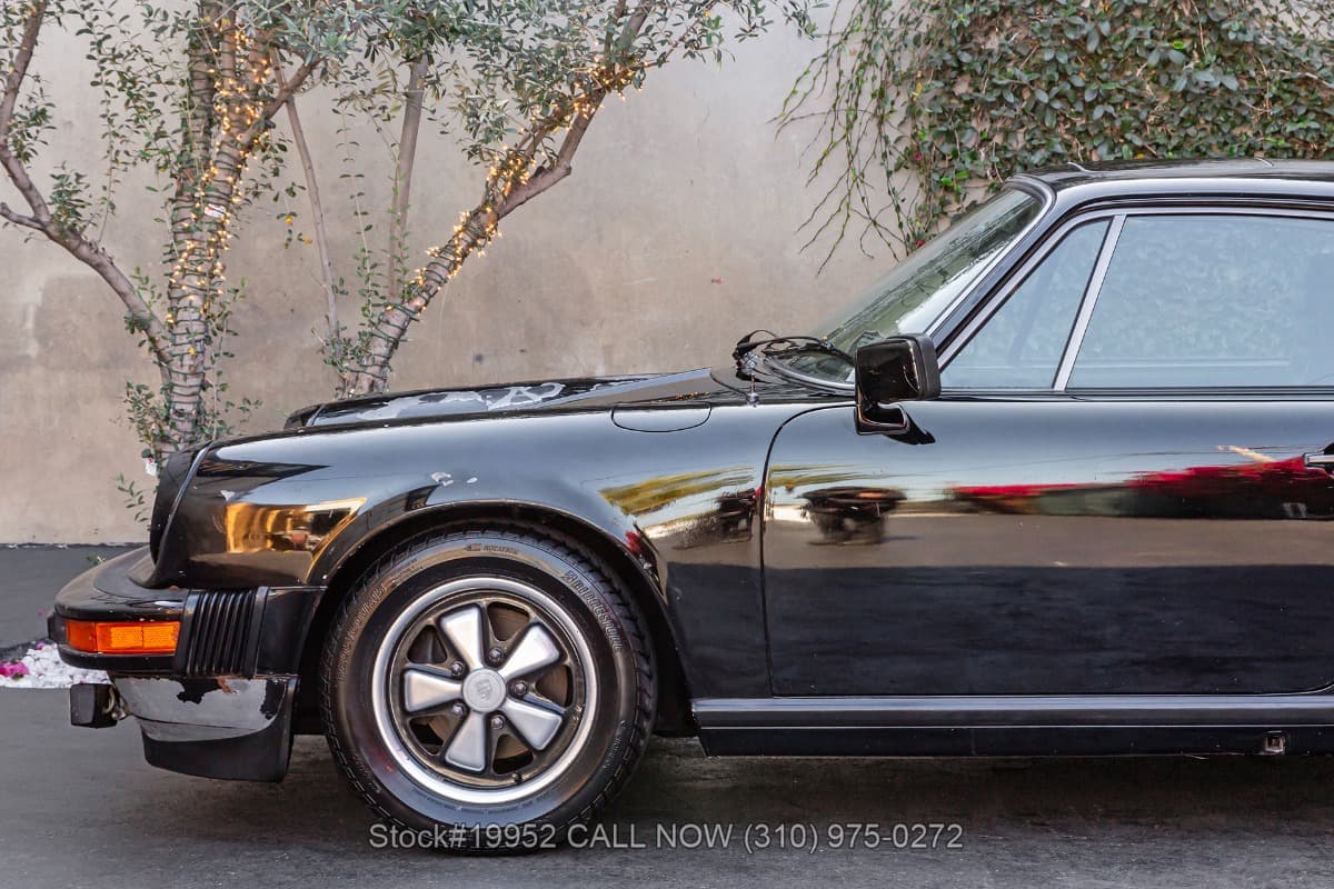 1977 Porsche 911S Coupe thumbnail 9