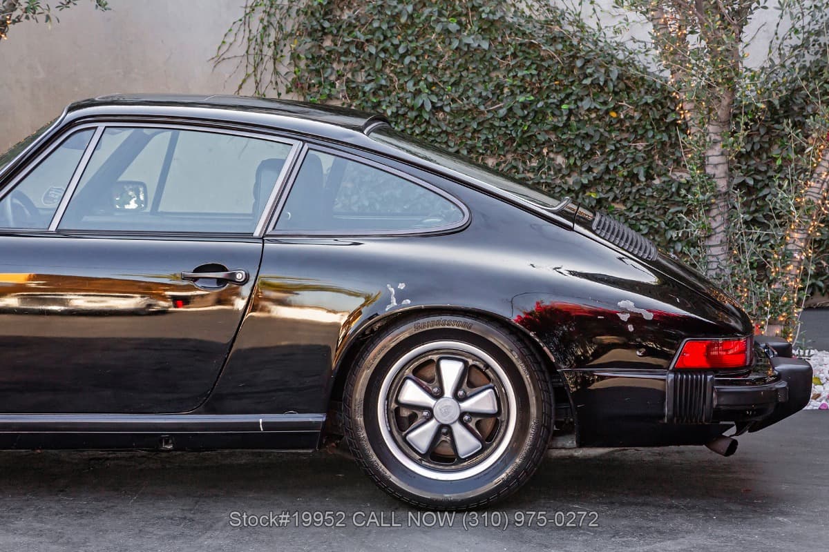 1977 Porsche 911S Coupe thumbnail 10