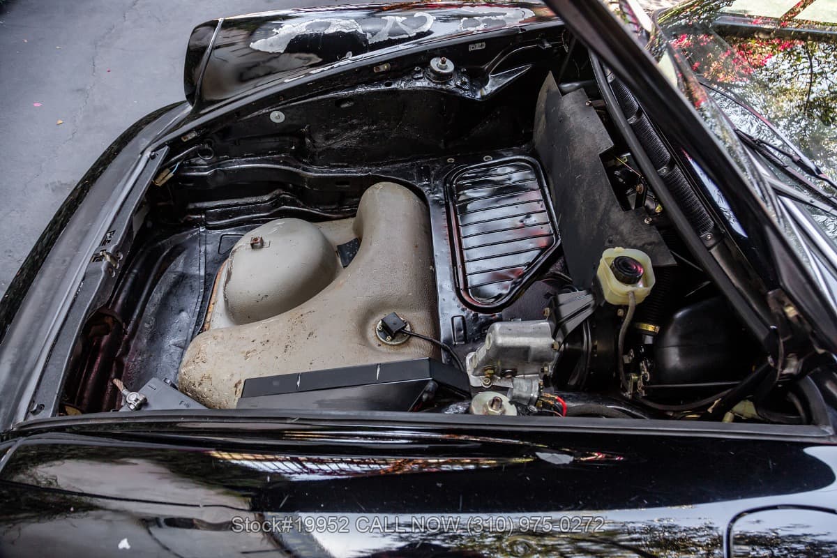 1977 Porsche 911S Coupe thumbnail 20
