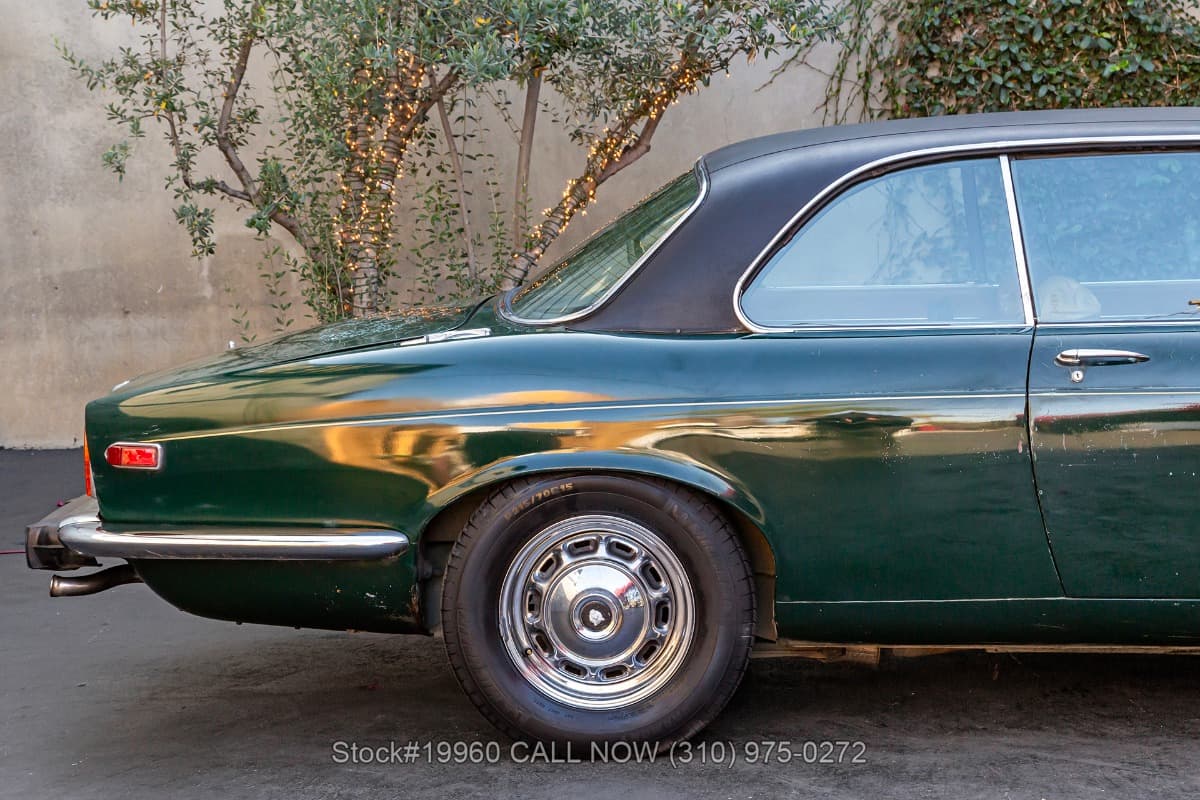1976 Jaguar XJ6 Coupe thumbnail 9