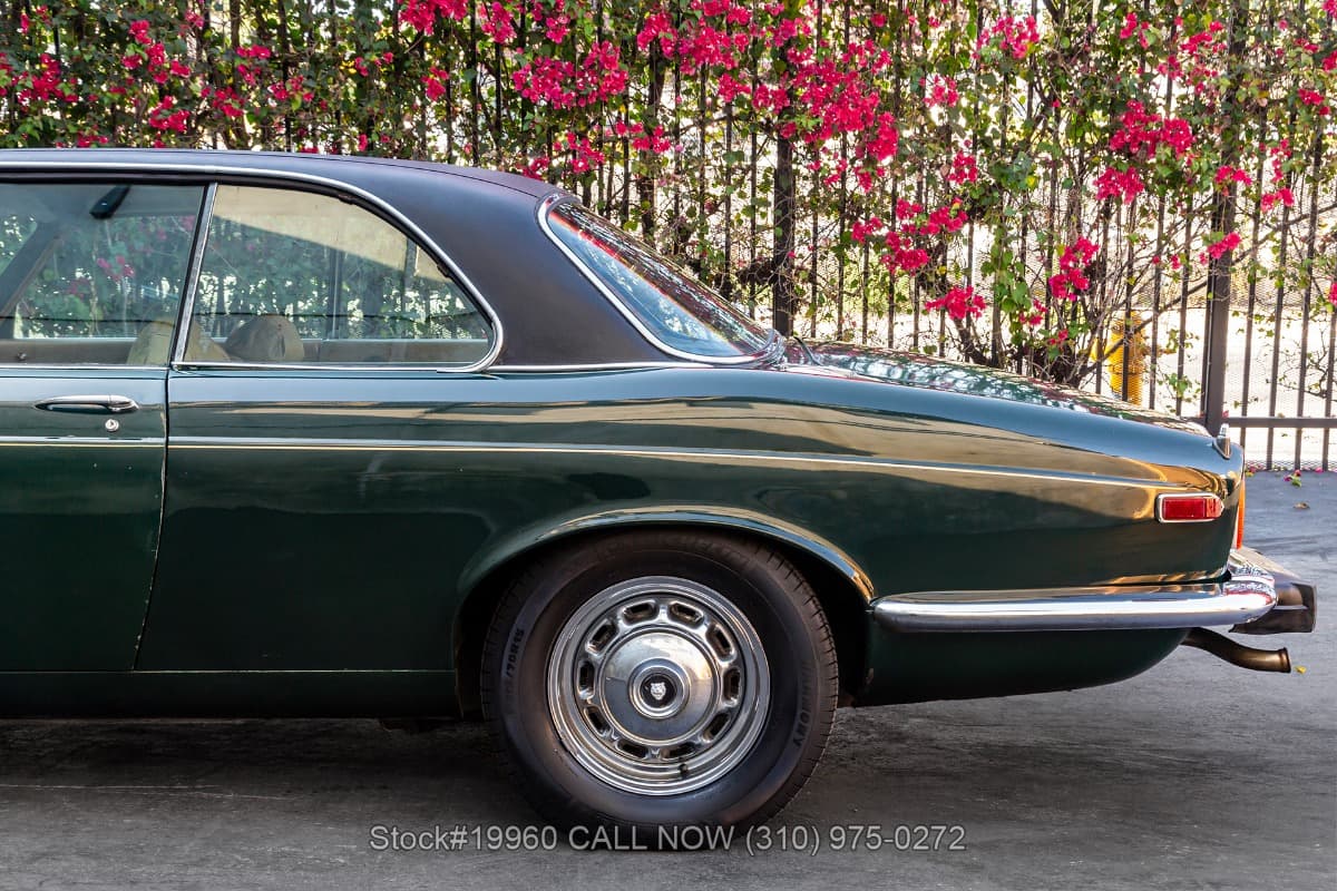 1976 Jaguar XJ6 Coupe thumbnail 10