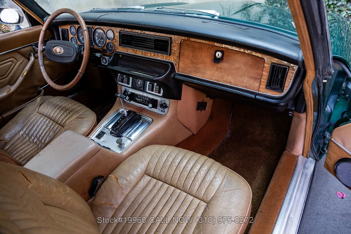 1976 Jaguar XJ6 Coupe thumbnail 16