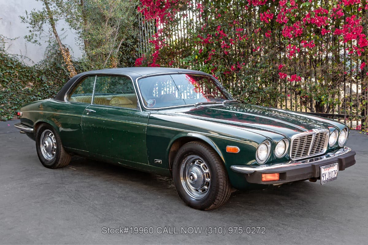 1976 Jaguar XJ6 Coupe thumbnail 3