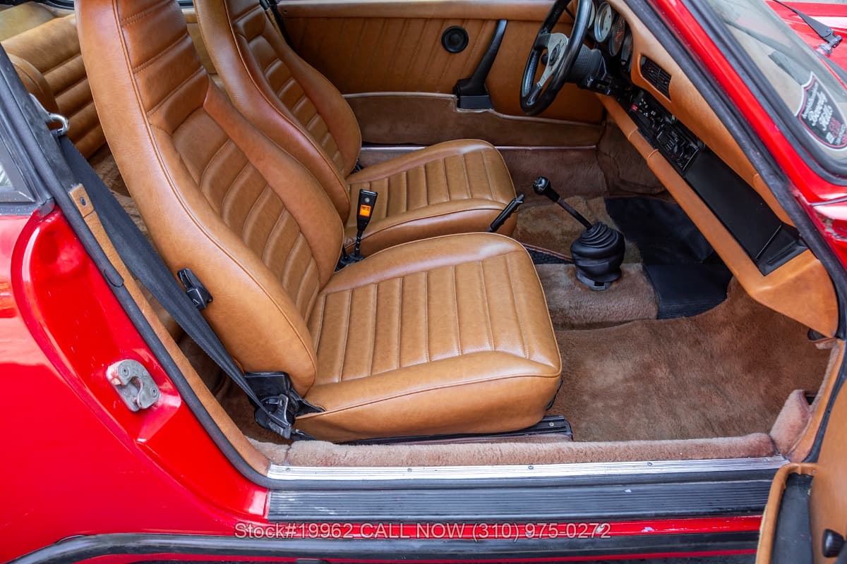 1977 Porsche 911S Coupe thumbnail 16