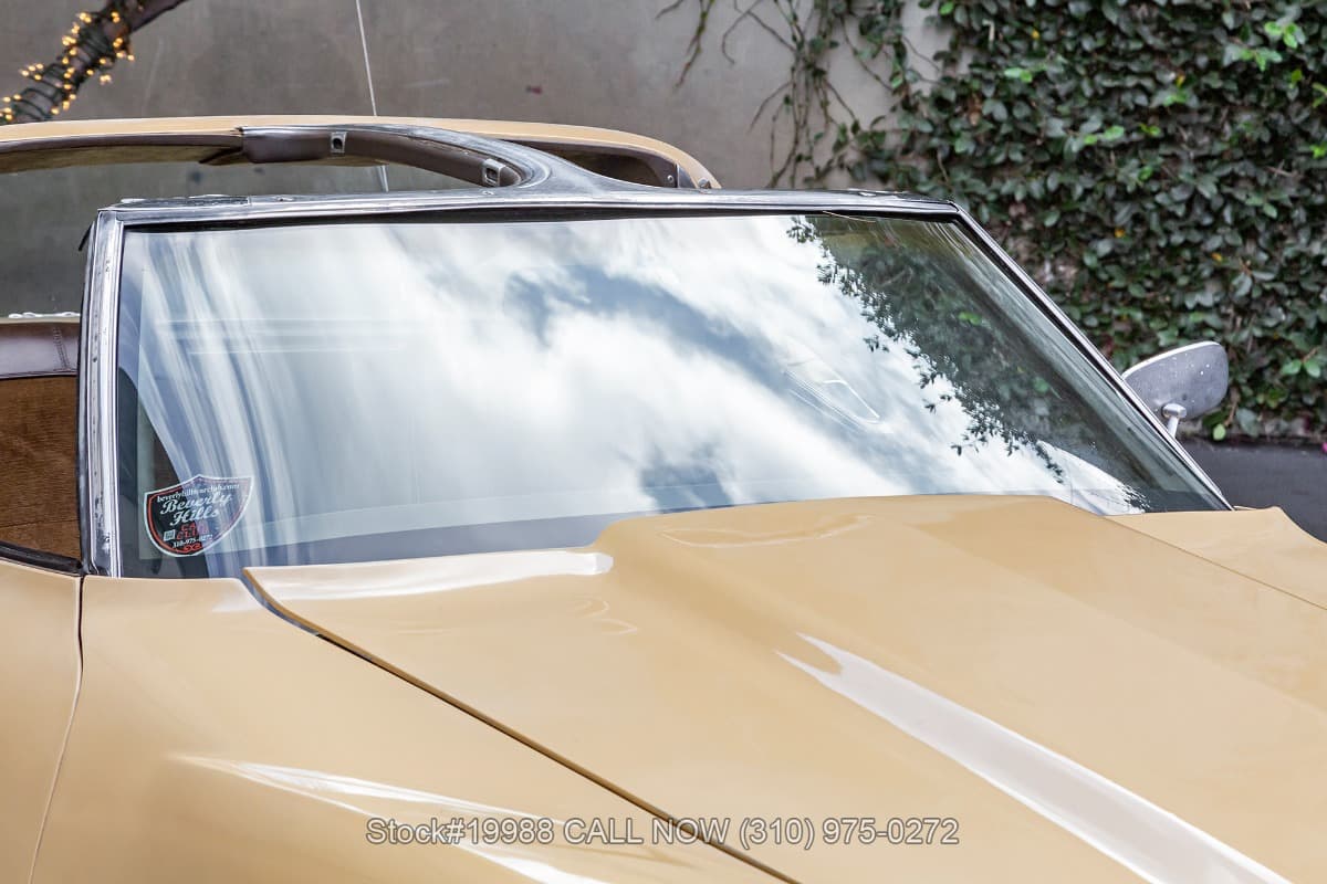 1977 Chevrolet Corvette T-Top 4-Speed thumbnail 11