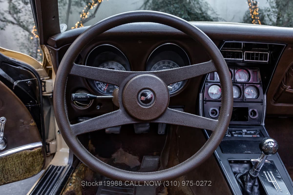 1977 Chevrolet Corvette T-Top 4-Speed thumbnail 18