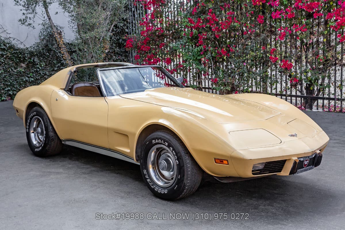 1977 Chevrolet Corvette T-Top 4-Speed thumbnail 3