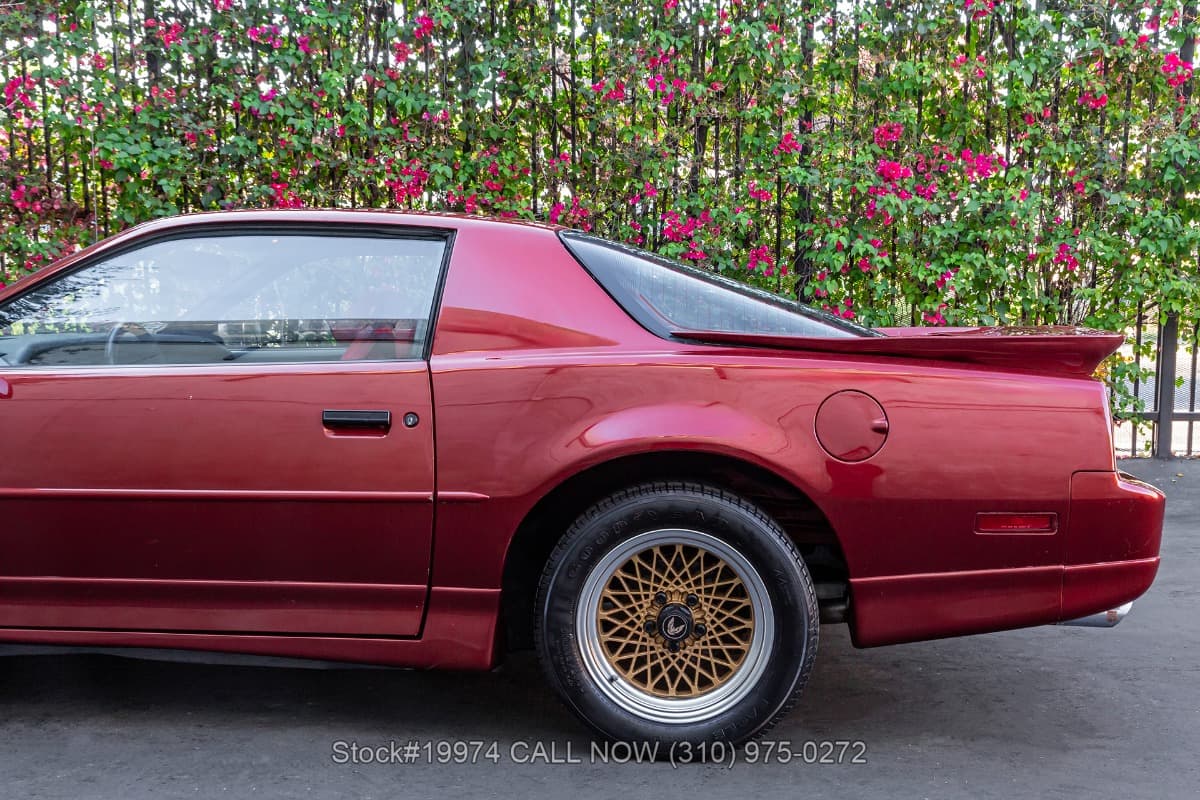 1987 Pontiac Firebird Trans AM GTA thumbnail 11