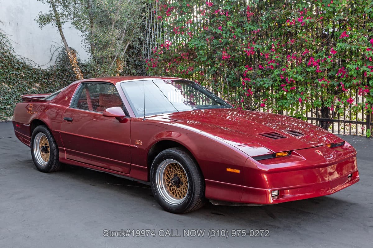1987 Pontiac Firebird Trans AM GTA thumbnail 3