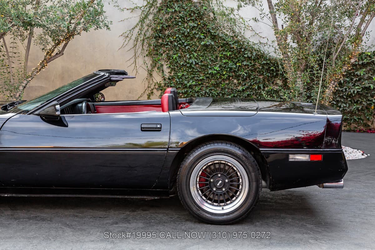 1986 Chevrolet Corvette Convertible 4-Speed thumbnail 15