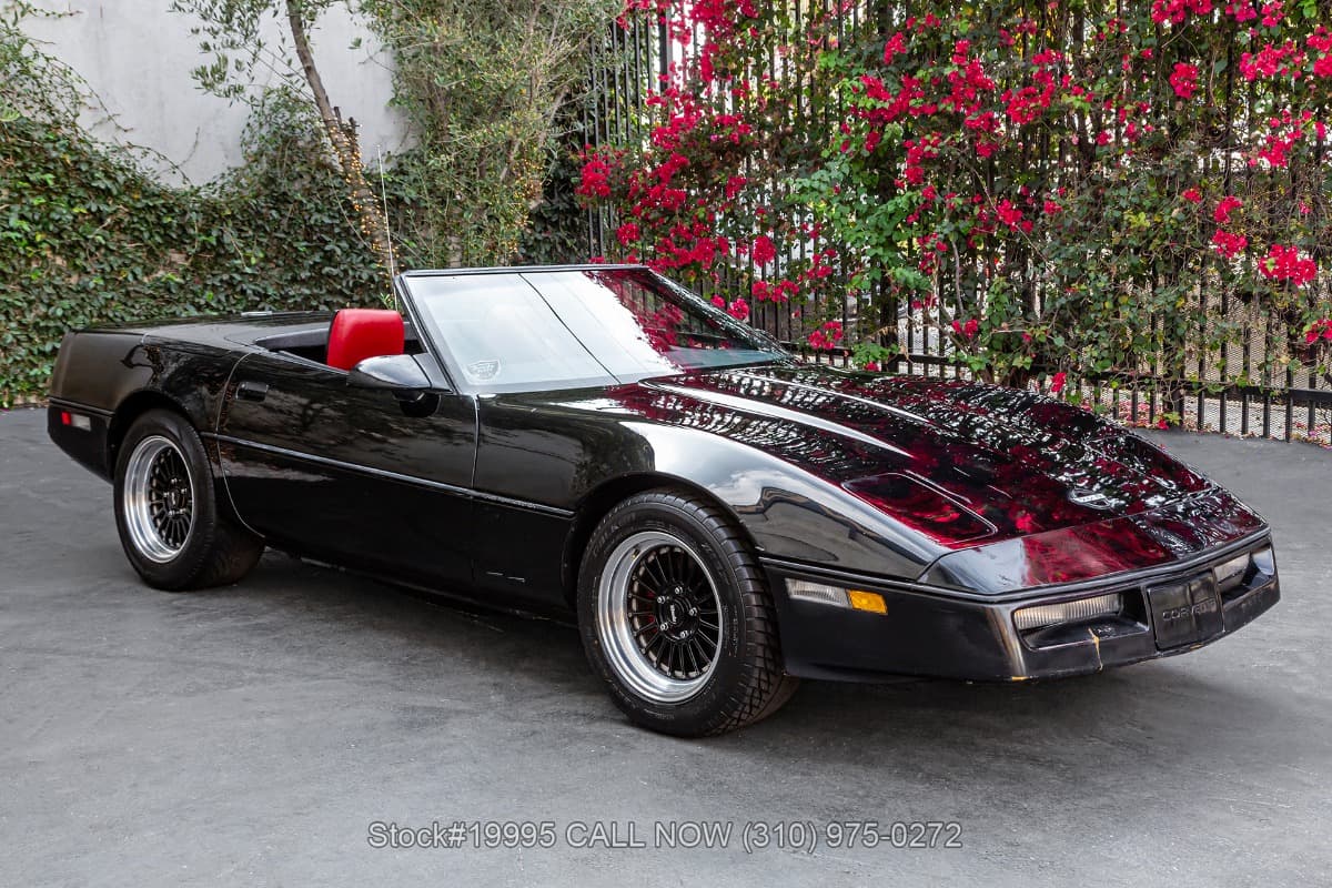 1986 Chevrolet Corvette Convertible 4-Speed thumbnail 3
