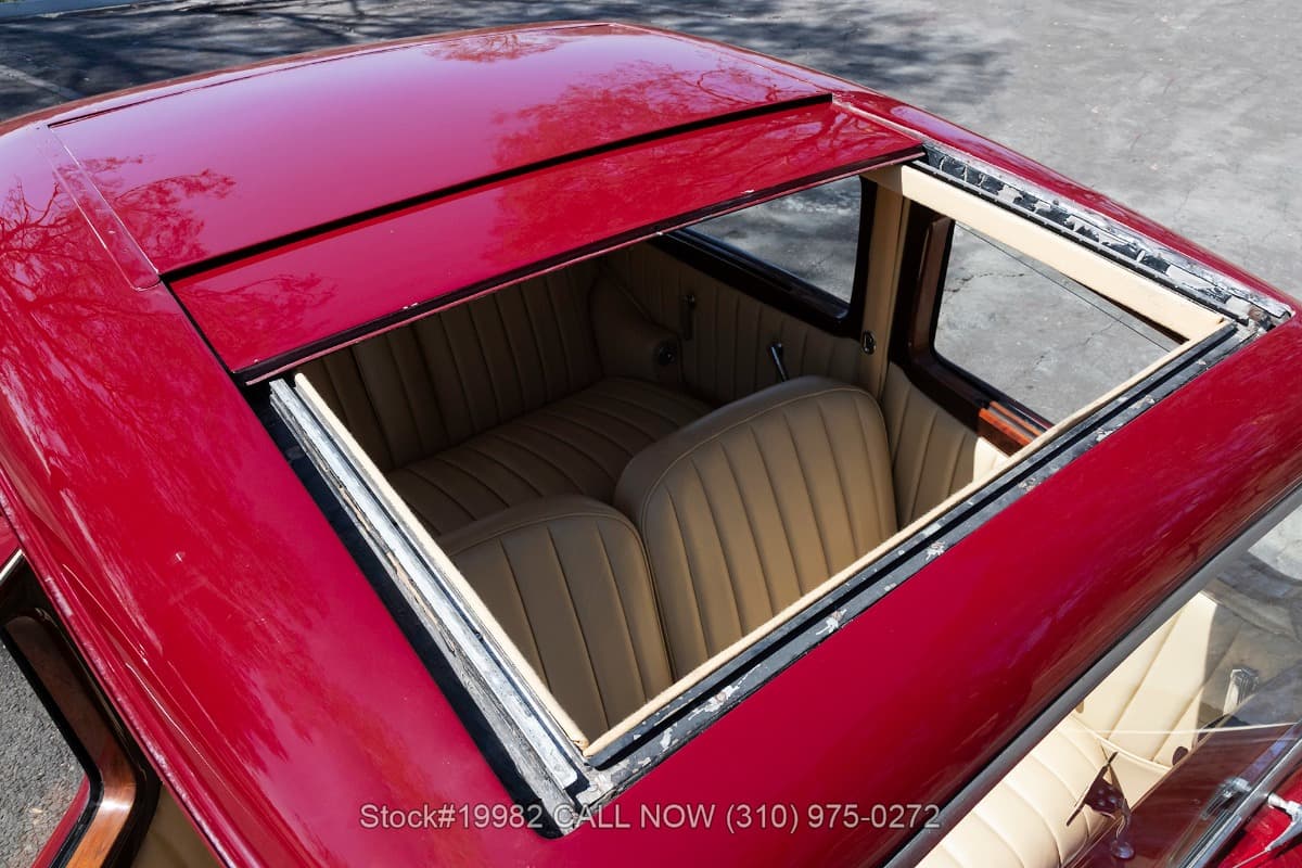 1938 Rolls-Royce 25/30 Gurney Nutting Saloon Right-Hand-Drive thumbnail 12