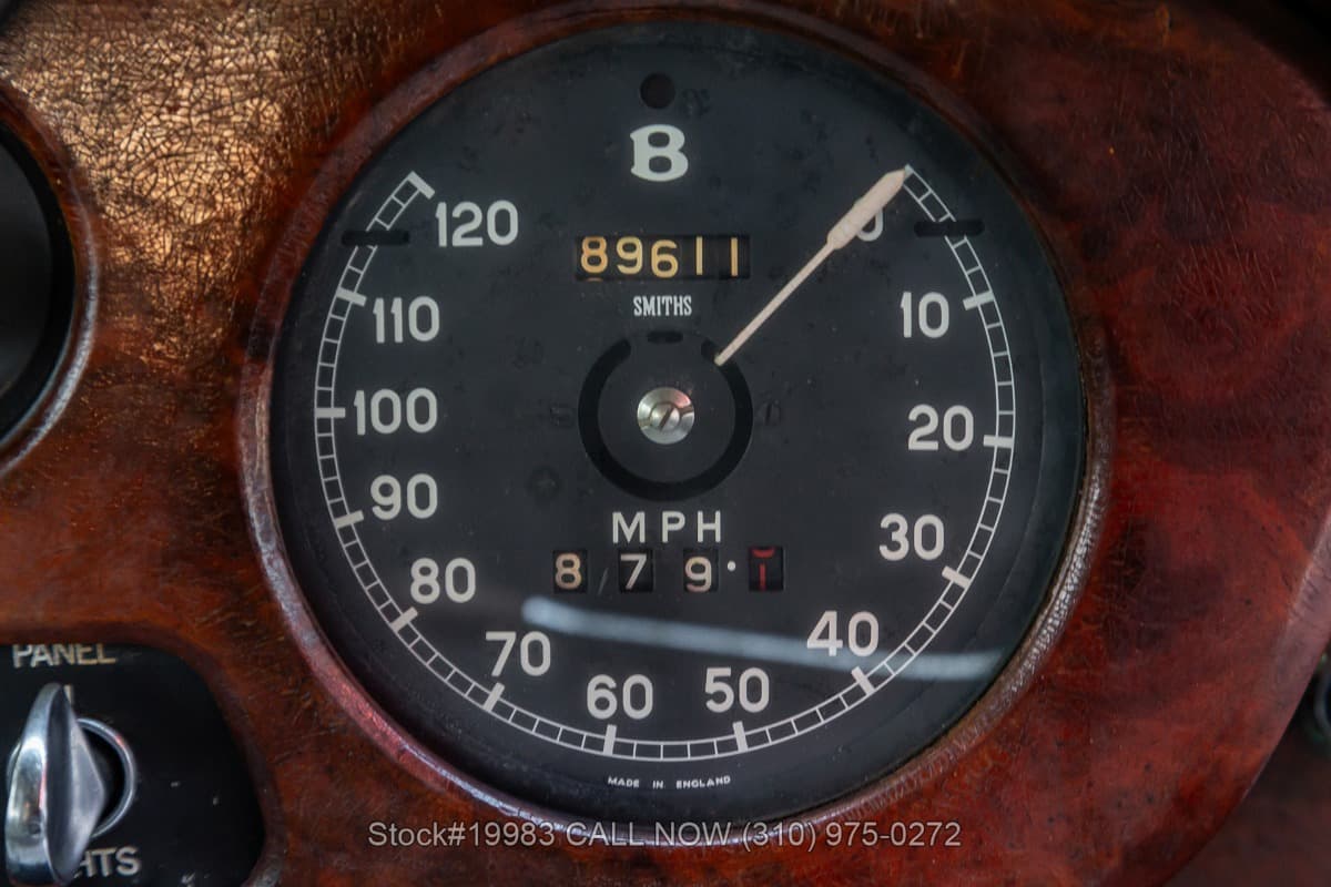 1961 Bentley S2 Saloon Right-Hand-Drive thumbnail 17