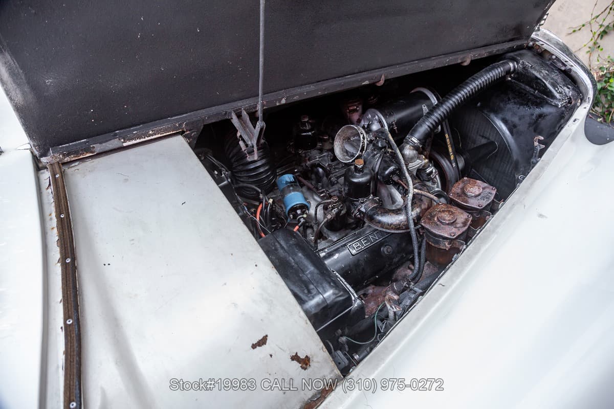 1961 Bentley S2 Saloon Right-Hand-Drive thumbnail 26