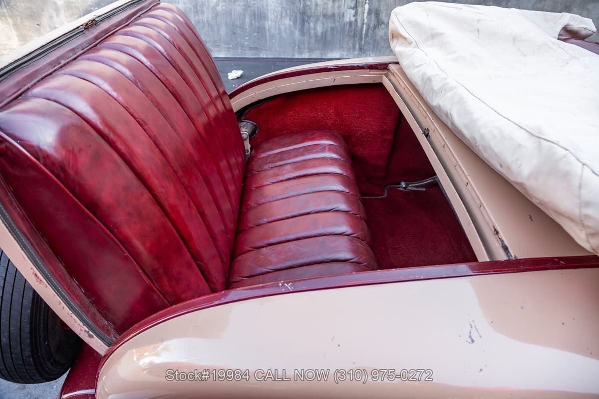 1931 Packard Series 833 Standard Eight Rumble Seat Convertible Coupe thumbnail 17