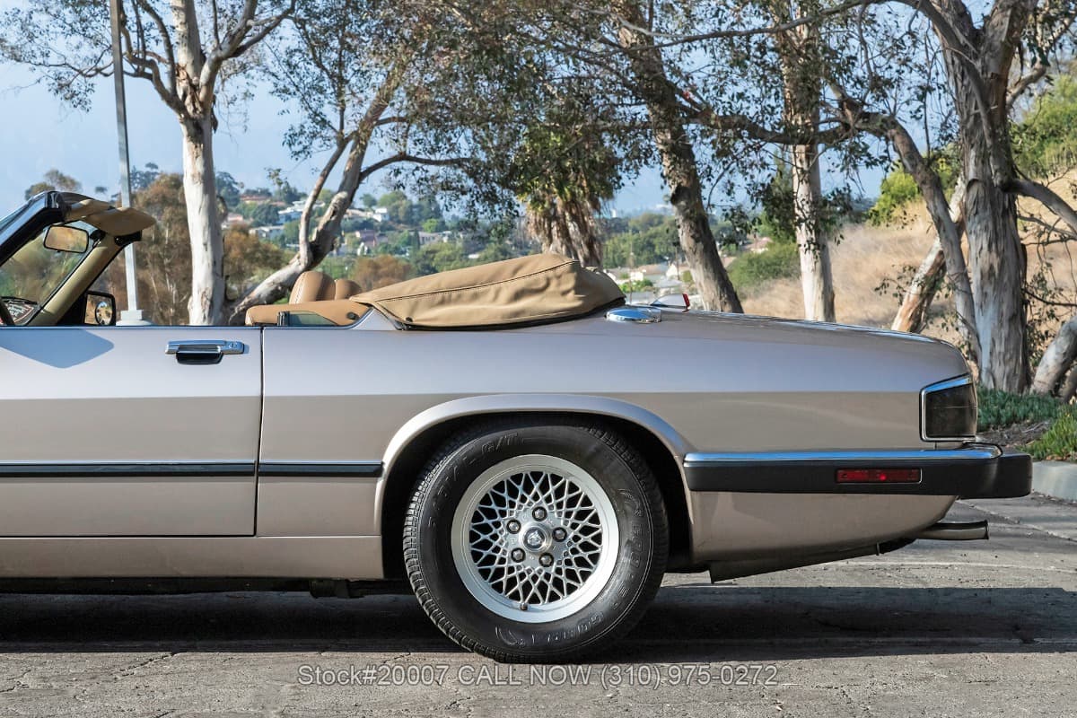 1992 Jaguar XJS V12 Convertible thumbnail 8