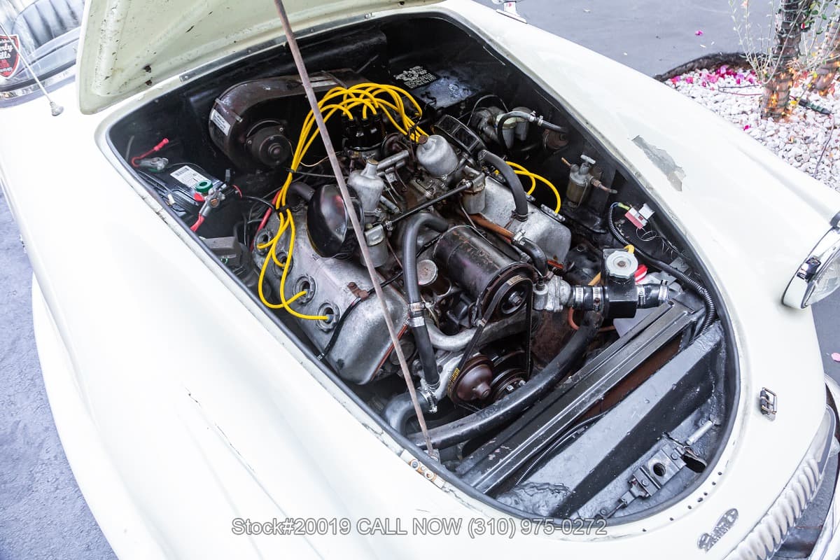 1961 Daimler SP250 Dart Convertible thumbnail 26