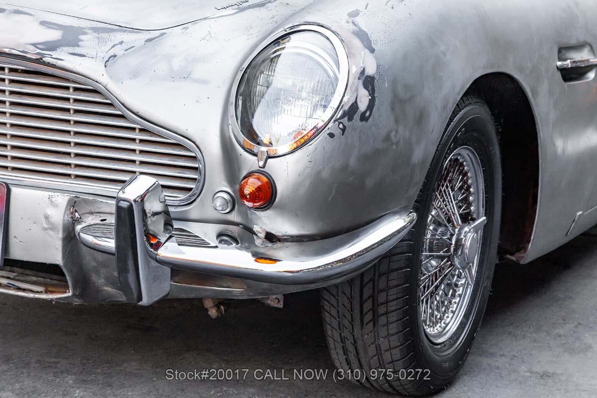 1967 Aston Martin DB6 Vantage Left-Hand-Drive 5-Speed thumbnail 10