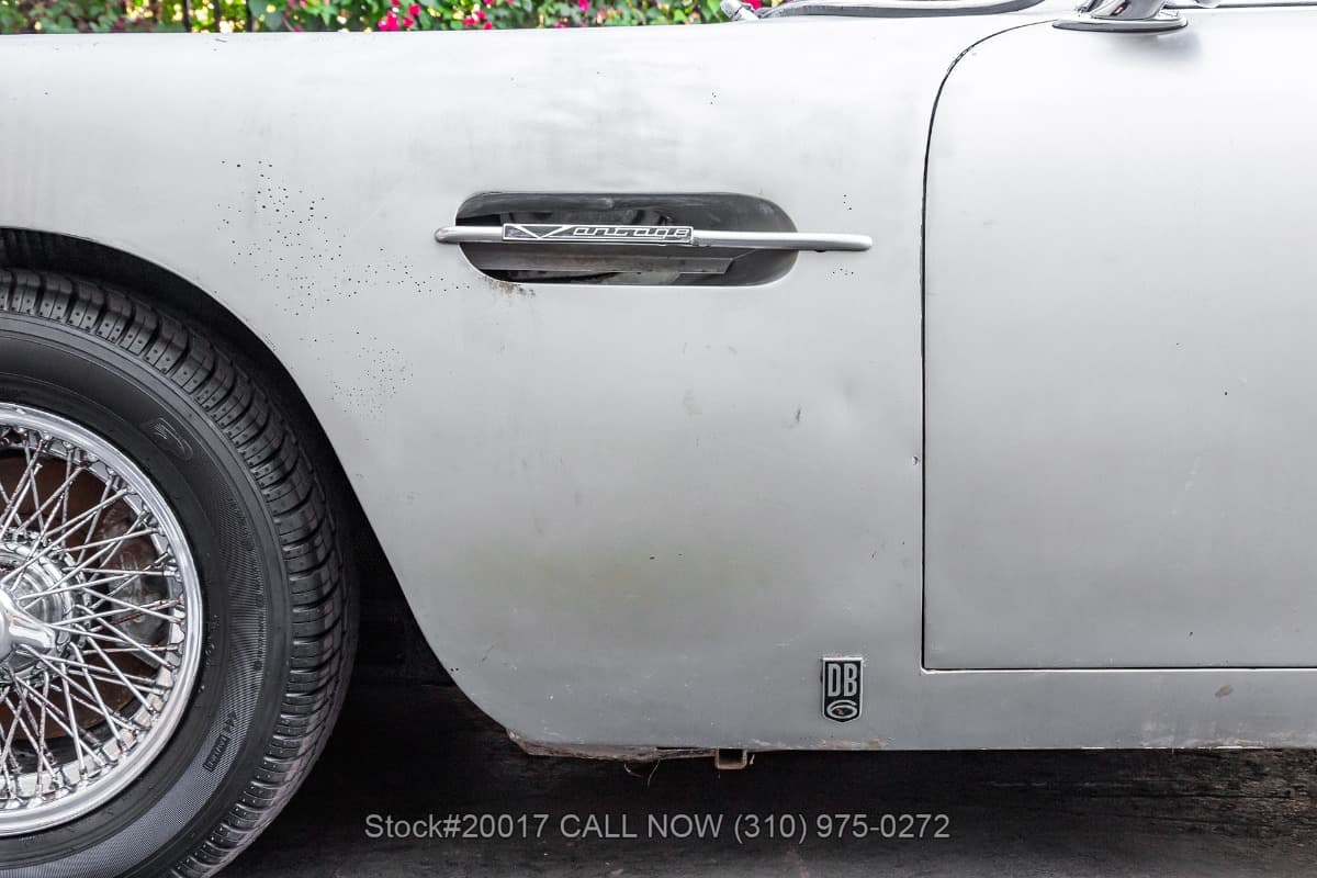 1967 Aston Martin DB6 Vantage Left-Hand-Drive 5-Speed thumbnail 14