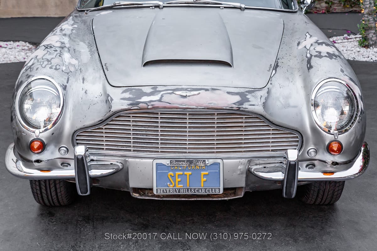 1967 Aston Martin DB6 Vantage Left-Hand-Drive 5-Speed thumbnail 3